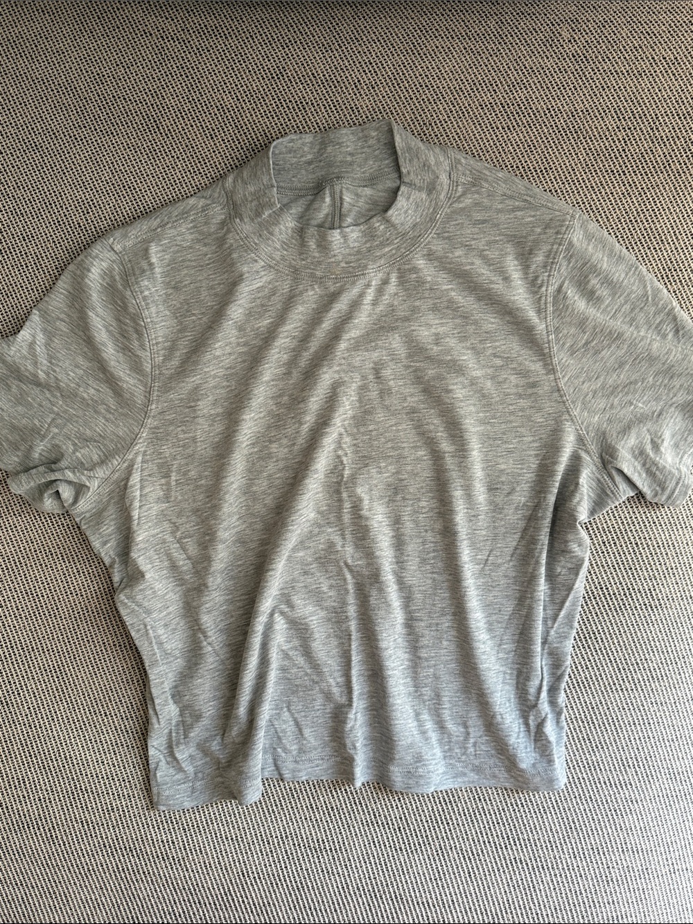 Lululemon Mock Neck Tee